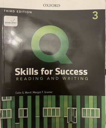 Çəngəllər: Oxford tərəfindən "Q: Skills for Success Reading and Writing" və "Q