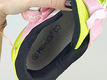 pull and bear kozaki: Buty sportowe Primigi, 39, Używany — 6