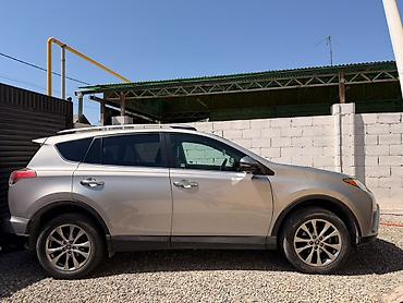фораннер 2018: Toyota RAV4: 2017 г., 2.5 л, Автомат, Бензин, Кроссовер — 2