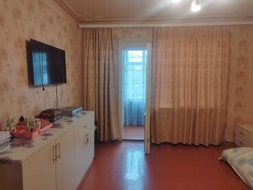 Uzunmüddətli kirayə mənzillər: 3 otaqlı mənzil – geniş dəhlizli, ayrı mətbəxli plan - Giriş: işıqlı — 3