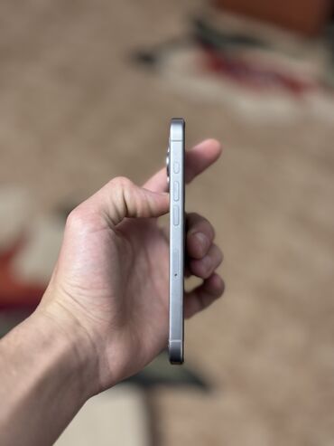 Apple iPhone: IPhone 15 Pro, 128 GB, Natural Titanium, Face ID — 9