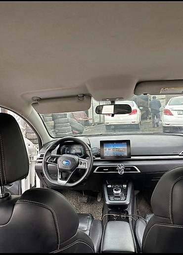 BYD: BYD E3: 2020 г., Электромобиль, Седан — 7