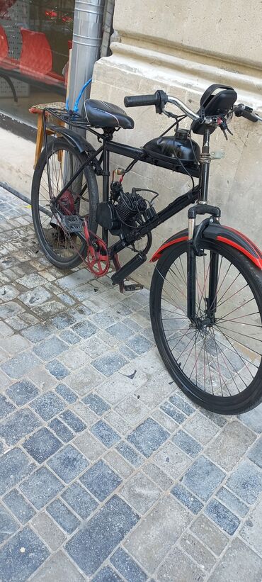 28 lik velosipedler: Yeni Şəhər velosipedi Stels, 28"