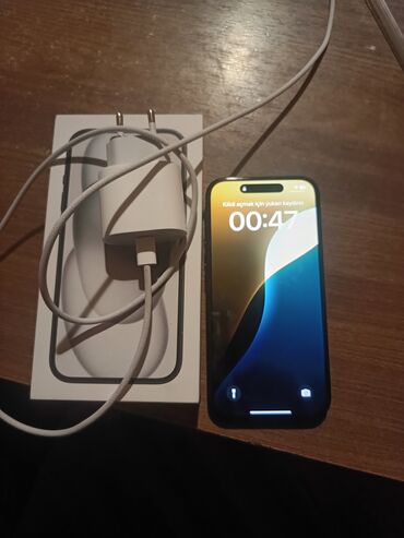 Apple iPhone: IPhone 15, 128 GB, Black Titanium, Zəmanət, Barmaq izi, Face ID