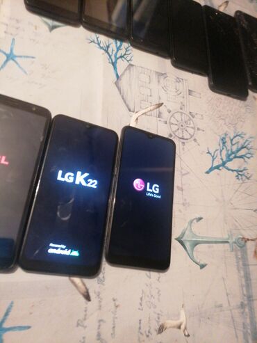 Tableti: Android tableti – više komada - Ekran oko 8 inča (klasičan 16:10 — 10