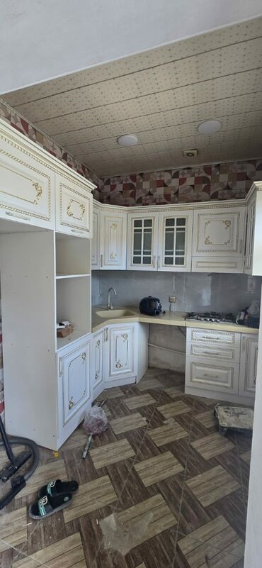 группа мебели: Membran uzeri tokme mermer metbex mebeli,olcu 2×2 *700 azn