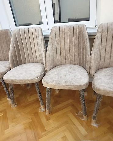 Sifarişlə ev mebeli: Oturacaqlar yenidir endirimdedir hazırda biri cəmi 58 azn.Sifarisle — 2