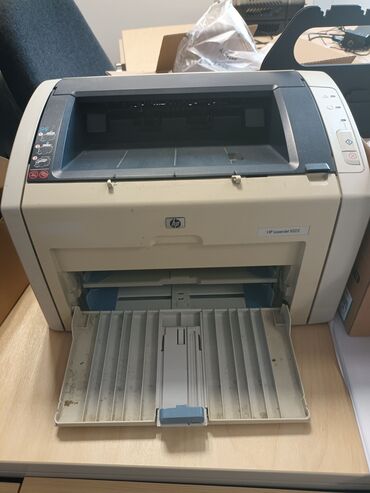 принтер светной: Продаю отличный принтер, рабочую лошадь Hp LaserJet 1022, картридж