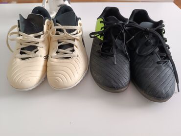 Patike: Dva para patika za fudbal Nike i Kipsta veličina 36. Duzina gazišta — 2