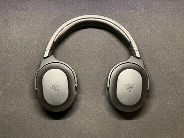 Наушники: Полноразмерные, Razer, Б/у, Беспроводные (Bluetooth), Геймерские