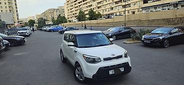 kia bongo: Kia Soul: 1.6 l | 2014 il Krossover — 1