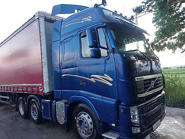 Тягач, Volvo, 2009 г., Тентованный — 1