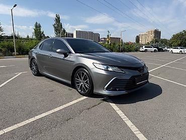 тойота mark 2: Toyota Camry: 2022 г., 2.5 л, Автомат, Гибрид, Седан — 1