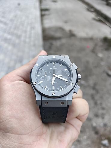 baki saati: Hublot saatı, təptəzədir, qarantiyası da var. Tam mexaniki, qoldan — 2