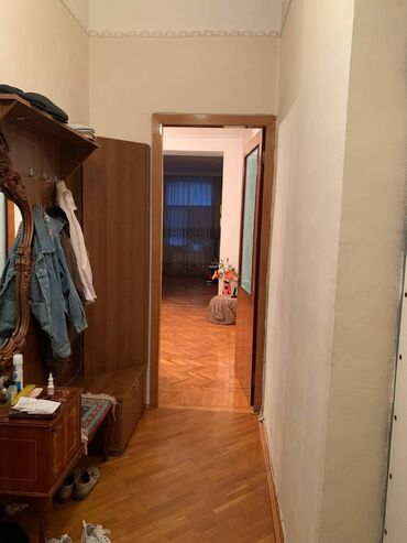 Köhnə tikili: Bakı, 3 otaqlı, Köhnə tikili, m. Nəriman Nərimanov, 100 kv. m — 9