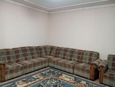 мягкая мебель угловая: Угловой диван, цвет - Коричневый, Б/у
