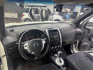 х трейл: Nissan X-Trail: 2011 г., 2.5 л, Автомат, Бензин, Кроссовер — 6