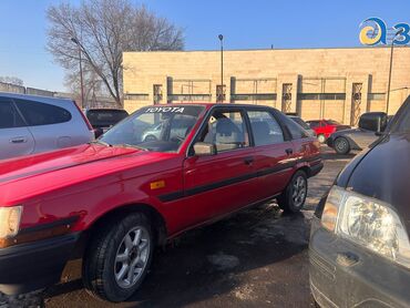 toyota vist: Toyota Carina: 1985 г., 1.6 л, Механика, Бензин, Хэтчбэк