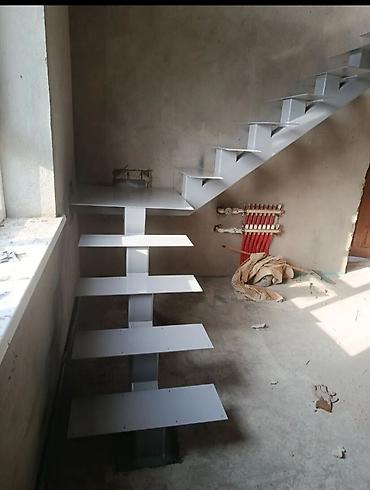 Металлические лестницы: Металлическая лестница Для дома, Стиль: Модерн — 8