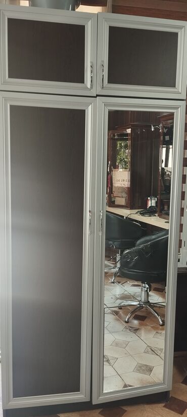Salon, tibbi mebel dəsti: Şkaf islenilib 
cuzi endirim olacaq