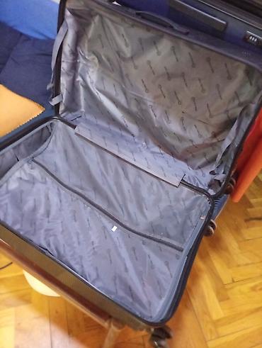 polovni koferi: Tvrdi kofer Early Bird na točkiće OKO. 75 50 30 MIRJEVO - — 10
