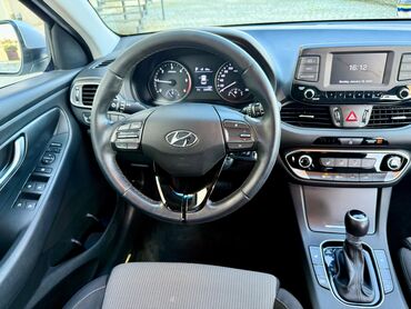 Hyundai: Hyundai i30: 1.6 l | 2017 il Hetçbek — 5