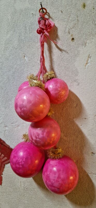 Yeni il oyuncaqları və bəzəkləri: Елочные игрушки стеклянные ссср и гдр маленкие по 2аз круглые по 3аз — 9