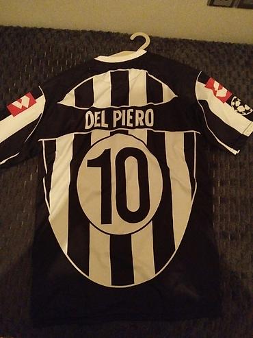 Kişi geyimləri: Təptəzədir. Del piero forması — 2