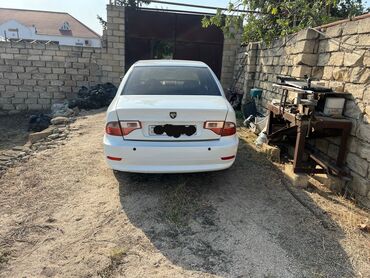 Iran Khodro: Iran Khodro Samand: 1.6 l | 2014 il | 292000 km Sedan