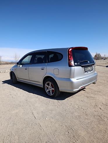 авто товары: Honda Stream: 2004 г., 1.7 л, Автомат, Бензин, Минивэн — 5