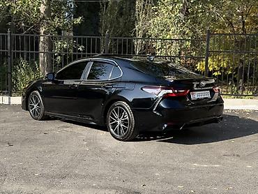 spark 2021: Toyota Camry: 2021 г., 2.5 л, Типтроник, Бензин, Седан — 5