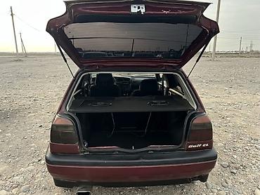 wolksvagen vento: Volkswagen Golf: 1992 г., 1.8 л, Механика, Бензин, Хэтчбэк — 4