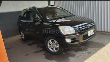 Kia: Kia Sportage – qara rəngli kompakt SUV Xarici: - Qara kuzov, 5 qapı - — 4