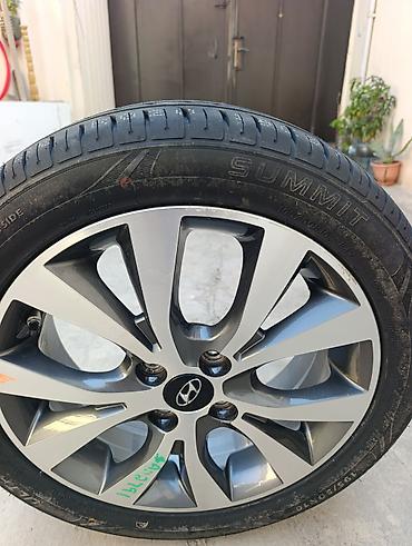disk aliram: Hyundai orijinal yüngül lehimli disk və təkər komplekti. Teker bir — 4