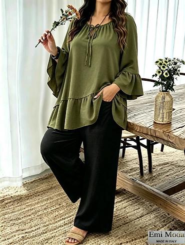ivko sweaters: Bluza sa volan rukavima – Emi Moda, Made in Italy
2000 din
Do xxl — 5