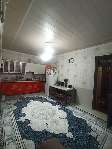 продаю дом село петропавловка: 6 комнат и более, 200 м², 5 соток, Ош, Манас-Ата мкр., Собственник — 7