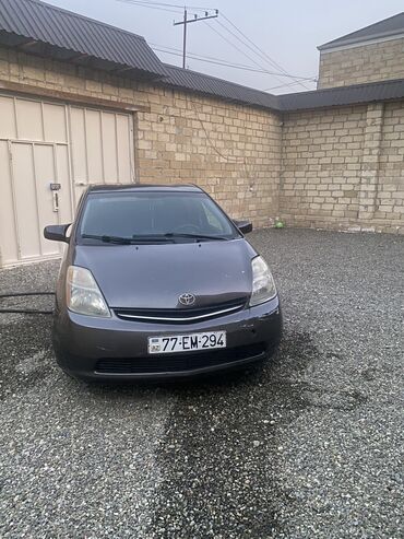 Toyota Prius: 7 l | 2008 il Hetçbek