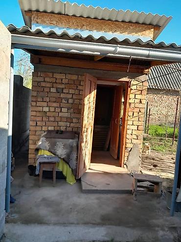 Продажа коттеджей и домов: Село Дмитриевка,дача Кыргызавтомаш.Дом 55 кв .м, 2спальни,зал,кухня и — 12