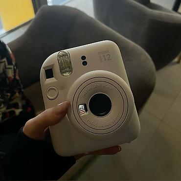 nokia 200 4g: Fujifilm Instax Mini 12 instant fotoaparat - Rəng: ağ - Linza: 60 mm — 1