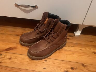 Botinkalar: Tebi deri 42 razmer bot batinka 41 de geyne biler menim ayagim 41do — 5