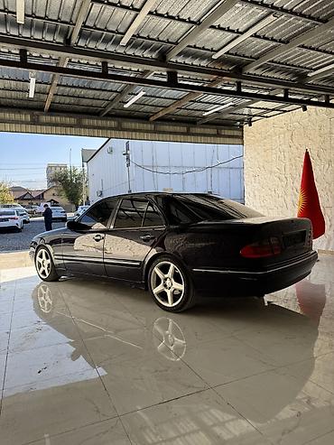 Продажа авто: Mercedes-Benz E-Class: 2001 г., 3.2 л, Автомат, Бензин, Седан — 4