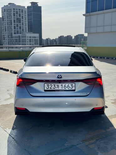 Toyota: Toyota Avalon: 2020 г., 2.5 л, Вариатор, Гибрид, Седан — 5