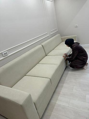 sofa: Прямой мягкий диван с большим спальным местом и нишами для хранения — 4