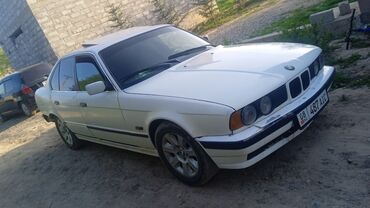 е34 бмв: BMW 525: 1993 г., 2.5 л, Механика, Бензин, Седан