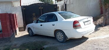 зеркало хундай: Daewoo Nubira: 2001 г., Механика, Бензин, Седан