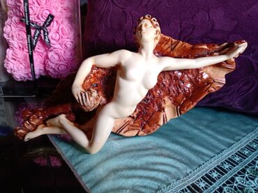 Ostali kućni dekor: Pepeljara venecijanski rucni rad 60te. nova(ocuvana). Pepeljara je na lalafo.rs — 1 Ostali kućni dekor: Pepeljara venecijanski rucni rad 60te. nova(ocuvana). Pepeljara je — 1