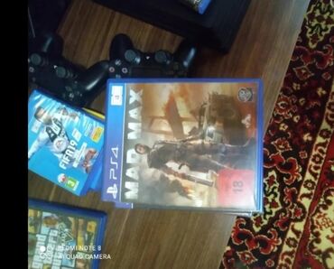 PS4 (Sony Playstation 4): PS4 Mad Max Diski Satılır həm Madmax Həmdə Fifa 19 birde Detroit