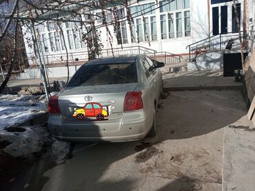 тайта камри: Toyota Avensis: 2004 г., 2 л, Механика, Дизель, Седан