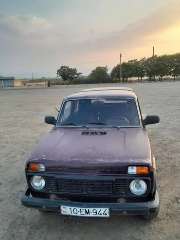 VAZ (LADA): VAZ (LADA) 4x4 Niva: 1.8 l | 1997 il 20000 km Universal — 5