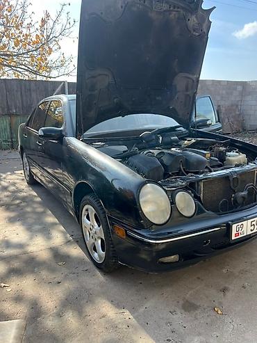 300 000: Mercedes-Benz E-Class: 2001 г., 3.2 л, Автомат, Газ, Седан — 7